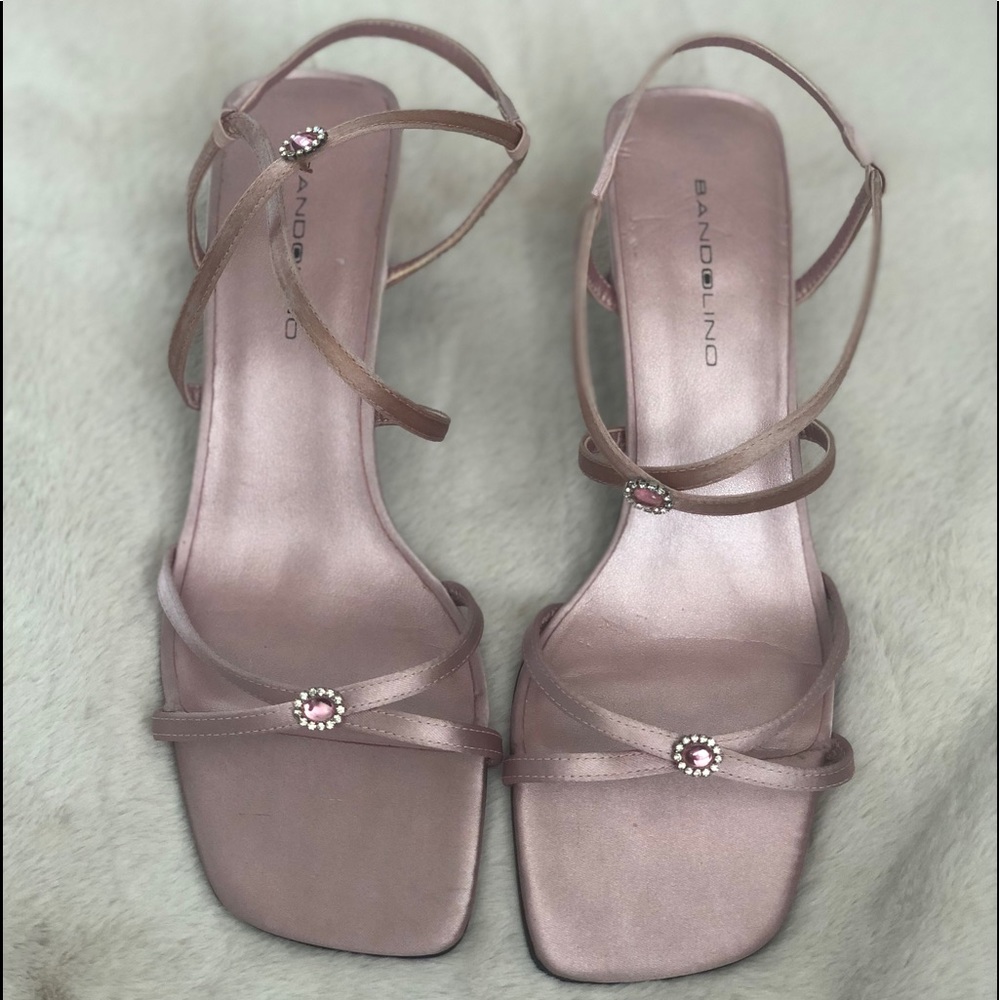 Bandolino pink heels